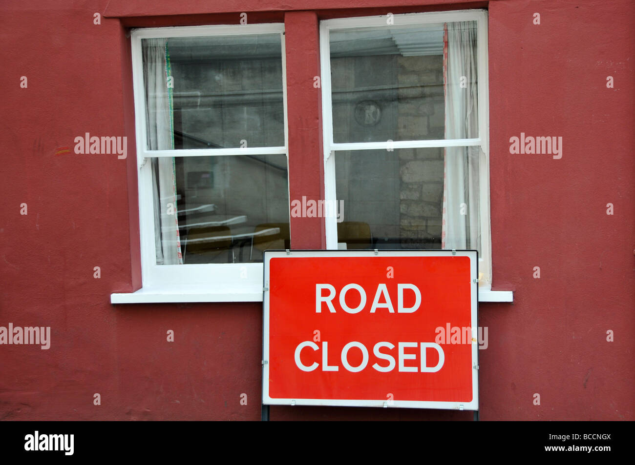 Straße gesperrt Schild an Baustellen in Oxford England Stockfoto