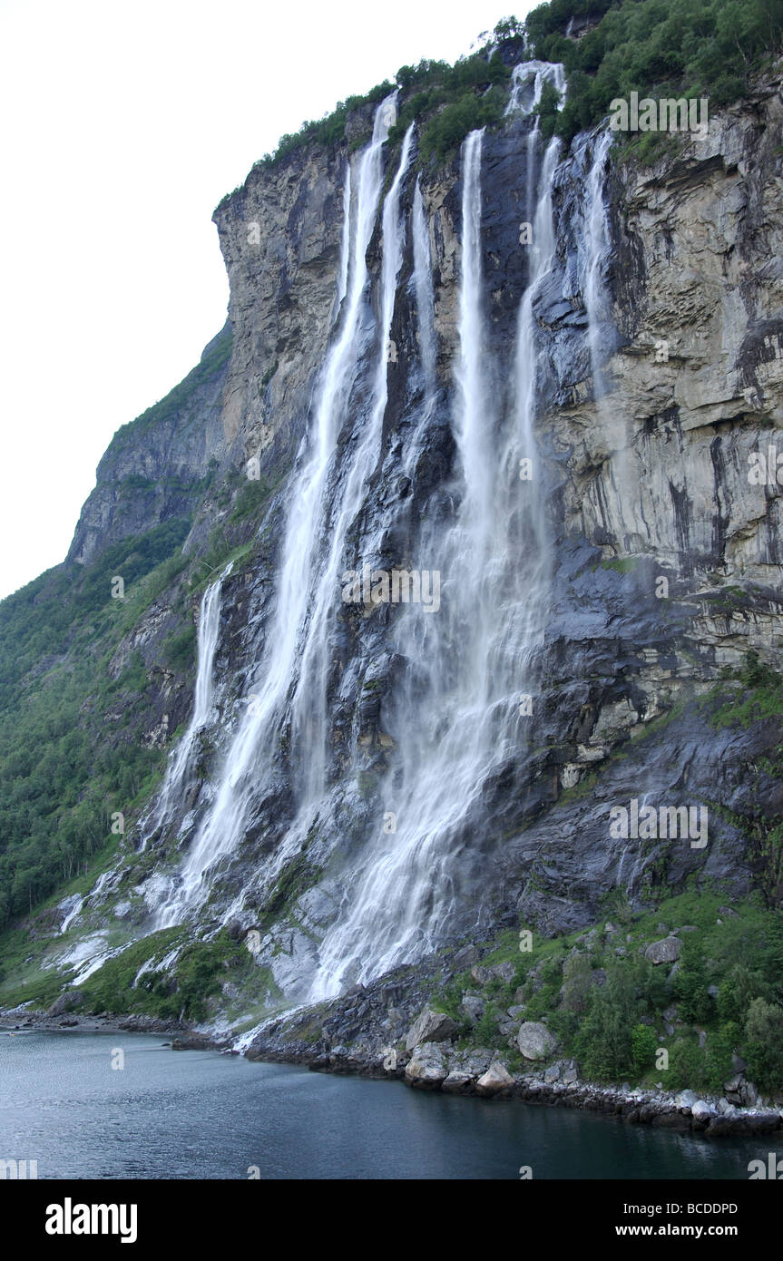 Sieben Schwestern Wasserfall, Geiranger Fjord, mehr Og Romsdal, Norwegen Stockfoto
