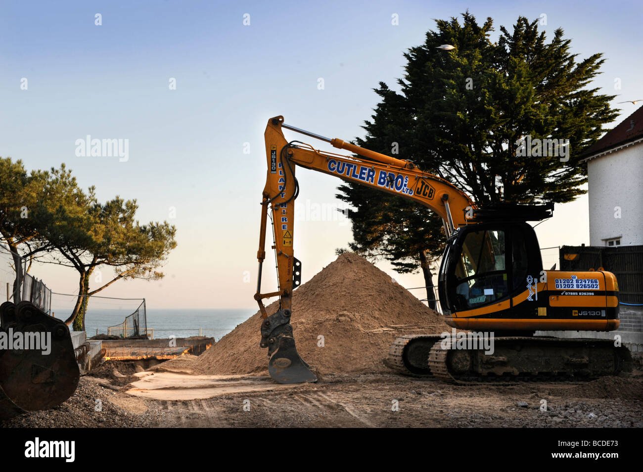 EIN BAUGRUNDSTÜCK IN DER ENTWICKLUNG VON BANKEN STRAßE AUF SANDBÄNKEN IN DER NÄHE VON POOLE DORSET UK Stockfoto