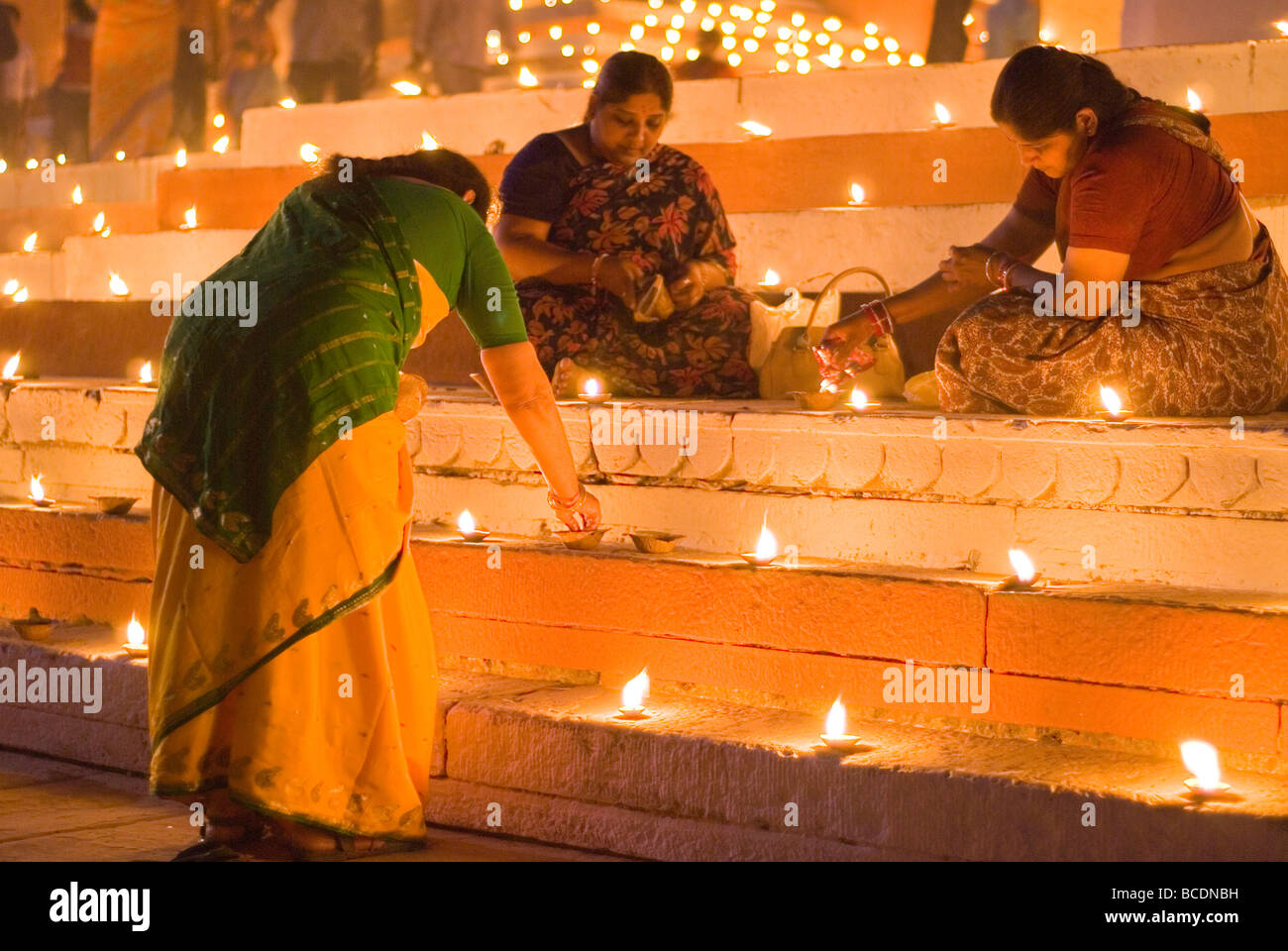 Diwali - Lichterfest in Varanasi, Indien. Stockfoto