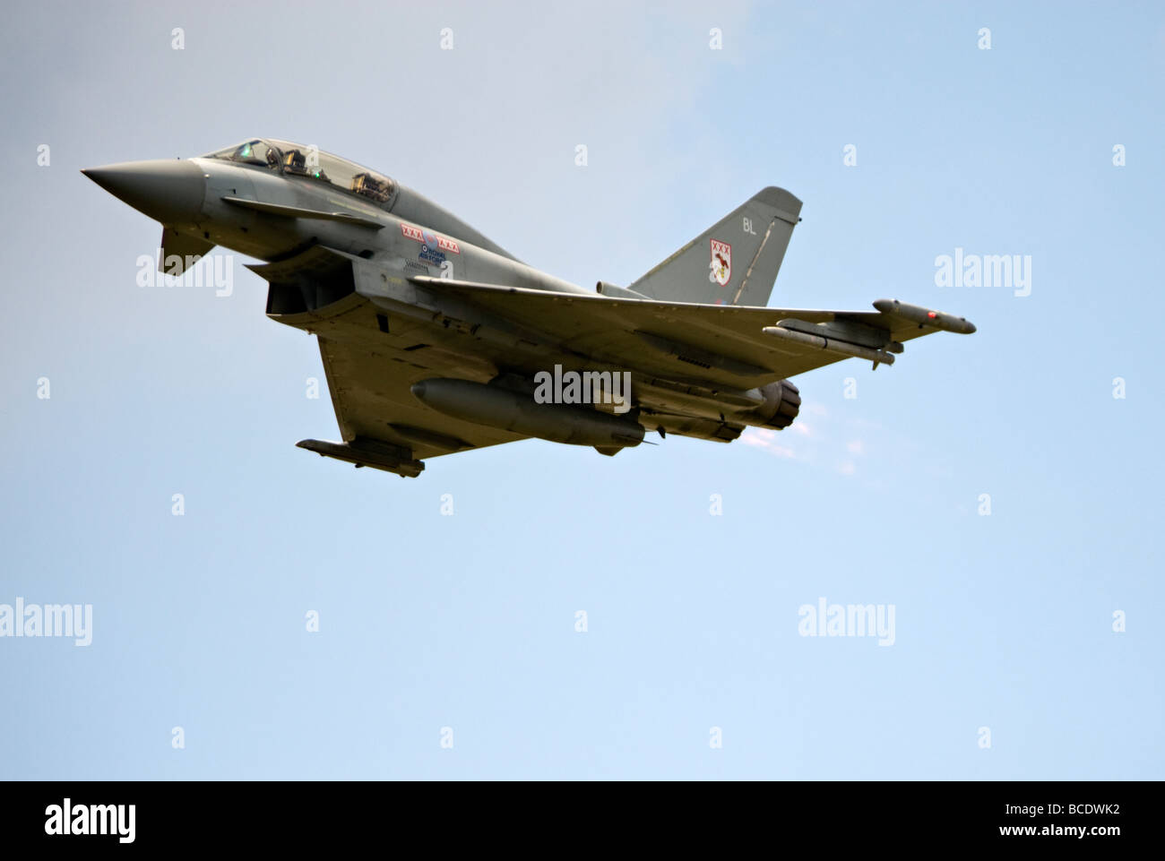 Eurofighter EF 2000 Typhoon im Flug auf der 2009 Biggin Hill Airshow. Stockfoto