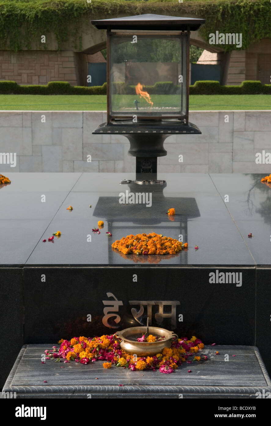 Das Raj Ghat Mahatma Gandhi Memorial in Neu-Delhi Indien 2009 Stockfoto