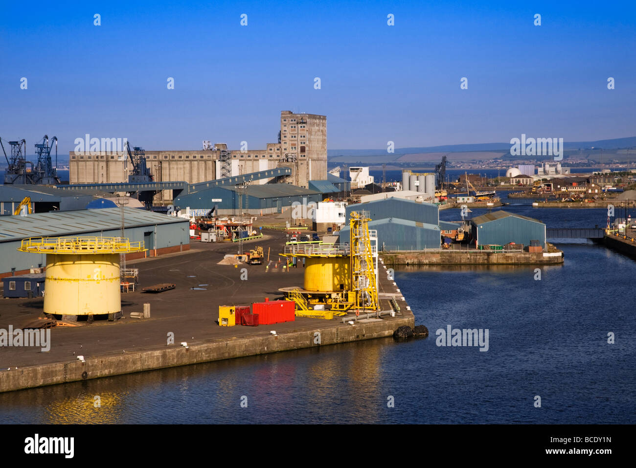 Docks, Hafen von Leith, Edinburgh, Schottland liegt. Stockfoto