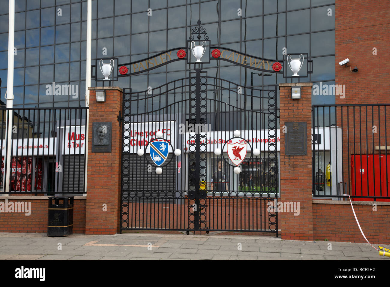 paisley Gateway Anfield Road Fußballstadion nach Hause von Liverpool fc Liverpool Merseyside England uk Stockfoto