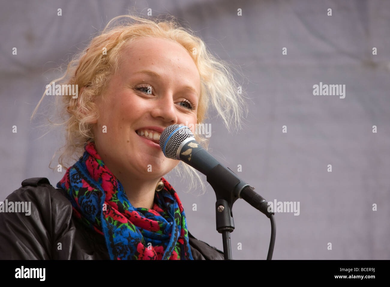 Anna Bergendahl, im Jahr 2009. Sie wurde berühmt in der schwedischen Idol TV-Show. Im Jahr 2010 vertrat sie Schweden beim Eurovision Song Contest. Stockfoto