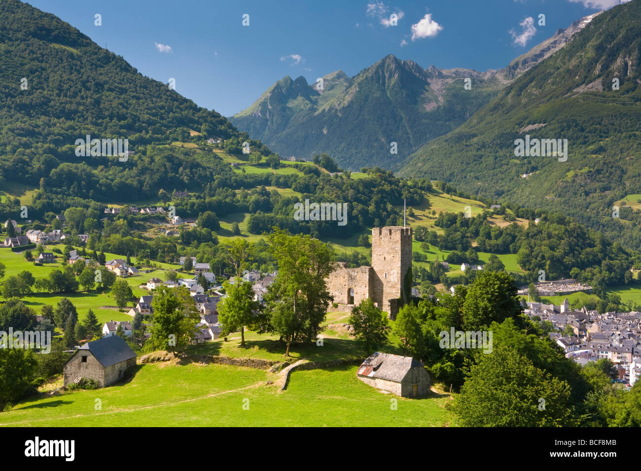 Burg, Luz-Saint-Sauveur, Midi-Pyrenäen, Frankreich Stockfoto
