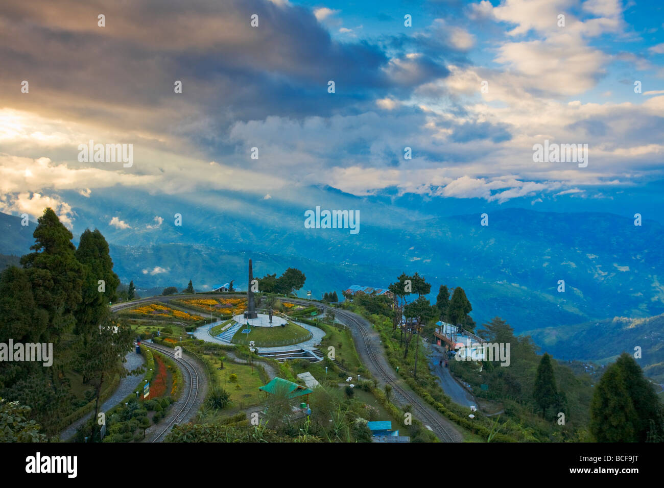 Indien, Westbengalen, Darjeeling, Batasia Loop Stockfoto