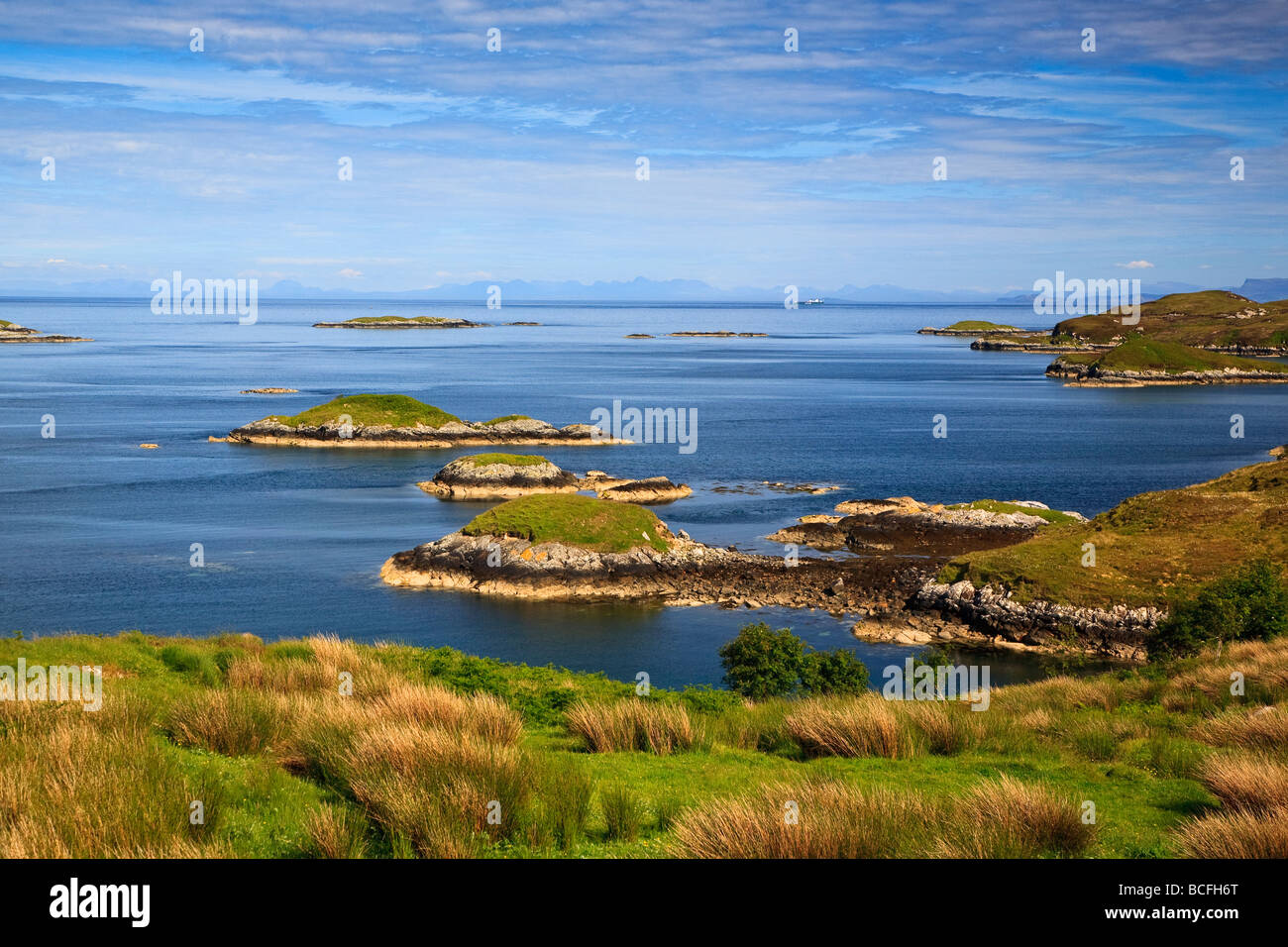 Eine kleine Bucht auf der goldenen Straße in der Nähe von Isle of Harris, äußeren Hebriden, Geocrab, westlichen Inseln, Schottland, UK 2009 Stockfoto