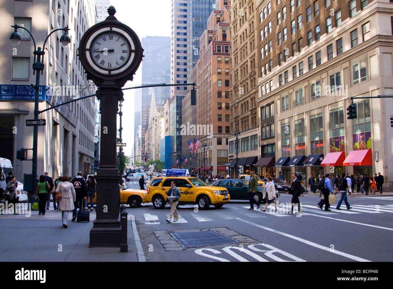 5th Avenue, New York City, Manhattan, USA Stockfotografie Alamy