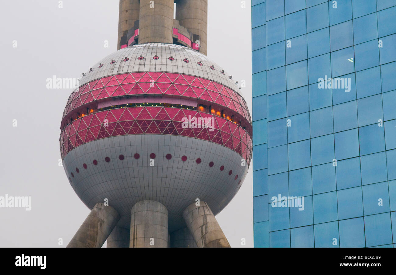 Der orientalische perlfernsehturm in Shanghai China Stockfoto