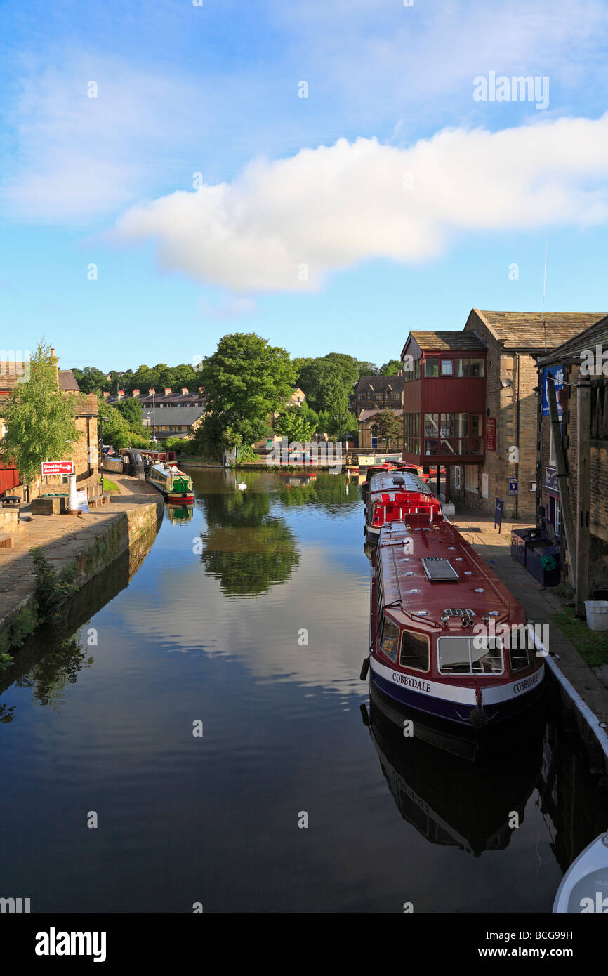 Leeds und Liverpool Canal Basin in Skipton North Yorkshire England Großbritannien Stockfoto