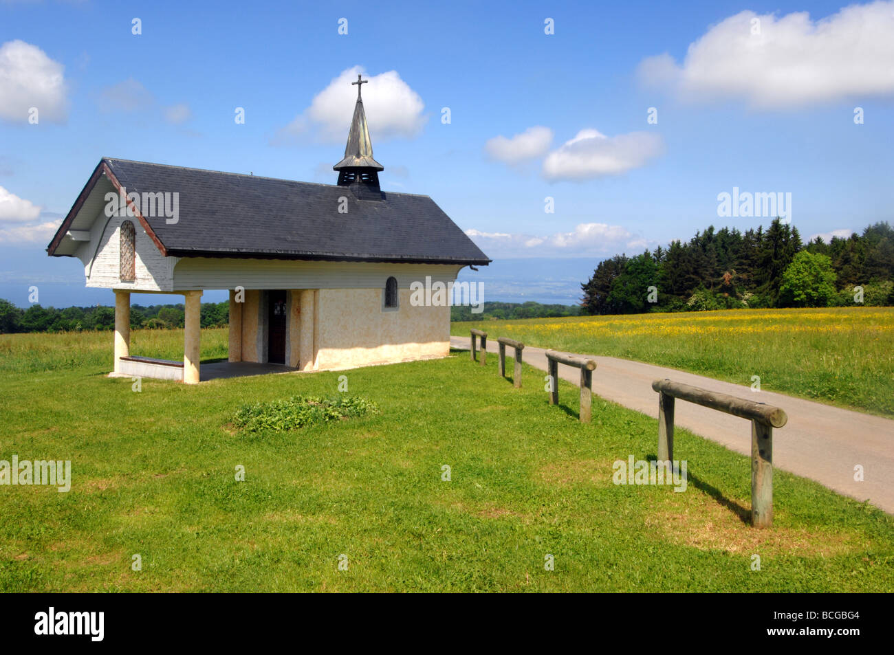 Champeillant Chapel, katholisches Gebäude in Féternes auf dem Gavot Plateau. Frankreich Stockfoto