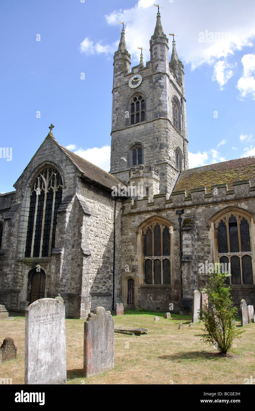 Str. Mary die Jungfrau Kirche Kirche Hof, Ashford, Kent, England, Vereinigtes Königreich Stockfoto