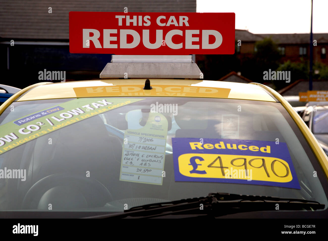 Bristol-Autohändler senkt Preise um Umsatz Einbruch zu bekämpfen Stockfoto