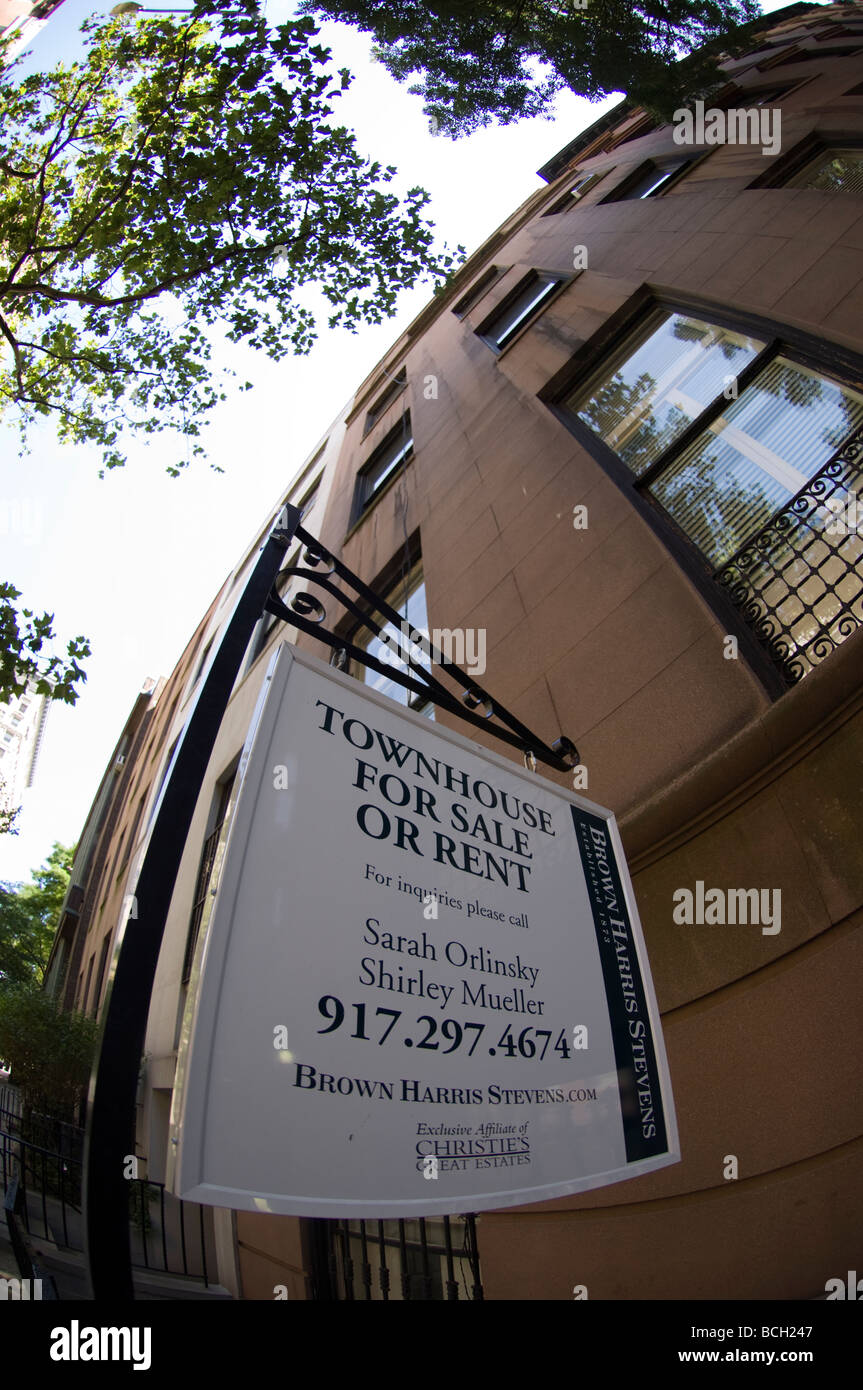 Reihenhaus zum Verkauf oder zur Miete im Stadtteil Greenwich Village in New York am Sonntag, 5. Juli 2009 Frances M Roberts Stockfoto