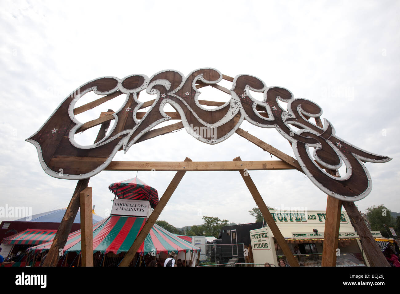 Melden Sie sich für das Zirkus-Feld beim Glastonbury Festival 2009 Stockfoto