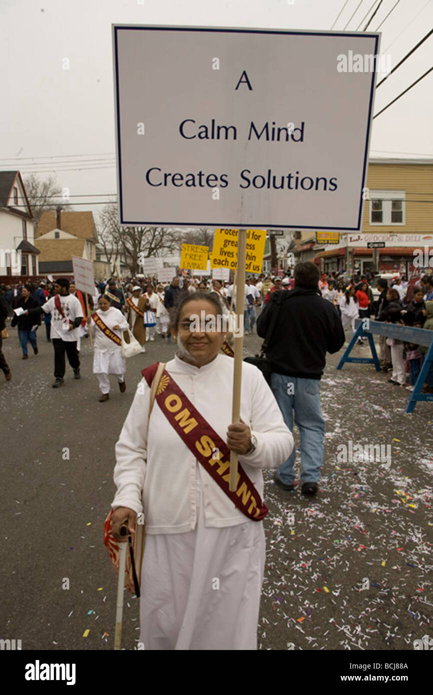 Hinduistische Frühlingsfest Holi auch bekannt als Phagwah in den West Indies in Queens, New York gefeiert wird genannt Stockfoto