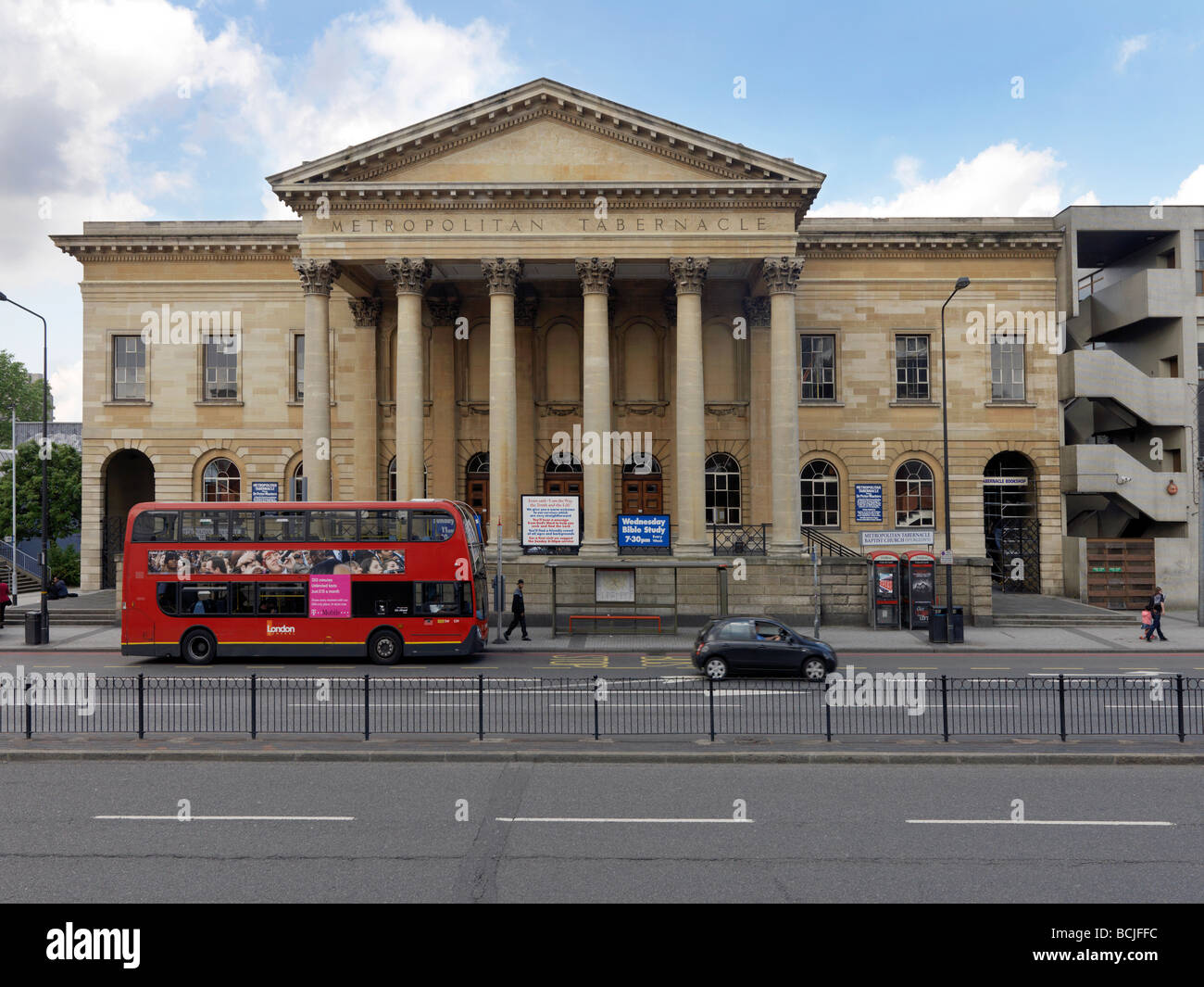 Metropolitan Tabernacle Elephant and Castle London Stockfoto