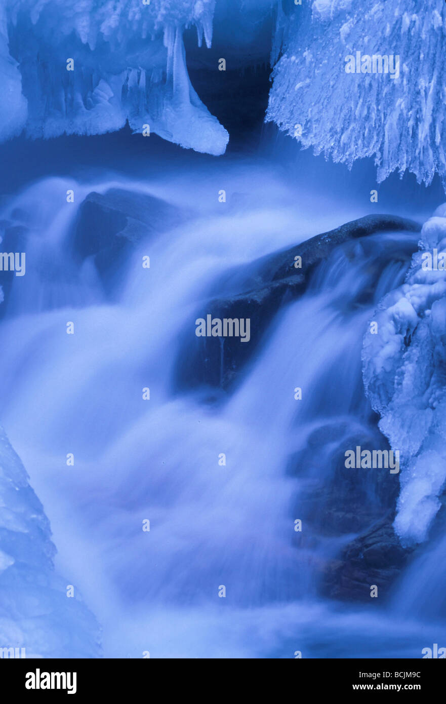 Ice Formation Wasser South Fork Eagle River Winter AK Yunan Stockfoto