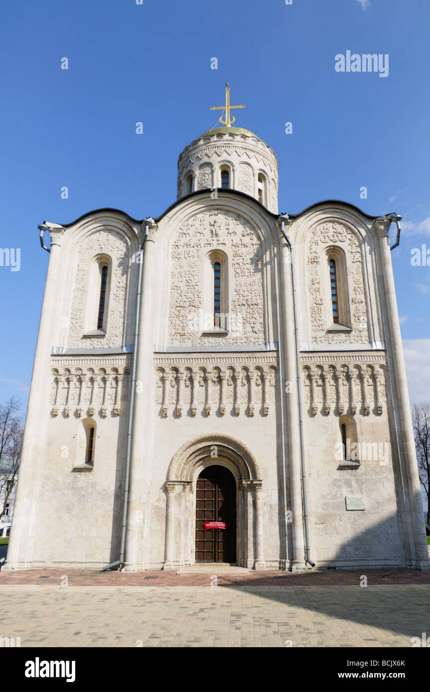 Vladimir: Dmitry Kathedrale; seine Fassade hat mehr als 2000 Basrelief Stockfoto