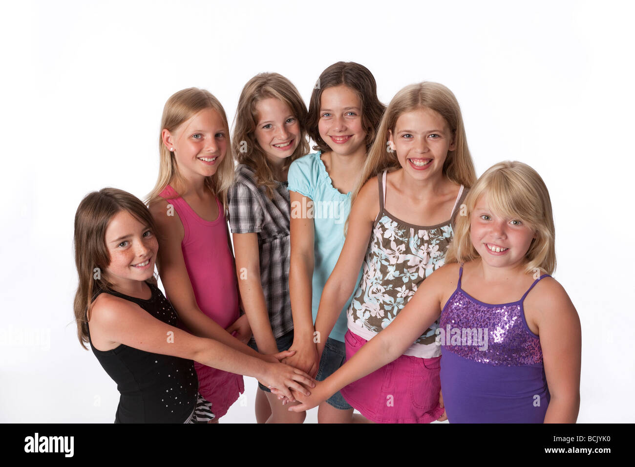 Sechs Mädchen 10 Jahre alt Stockfoto