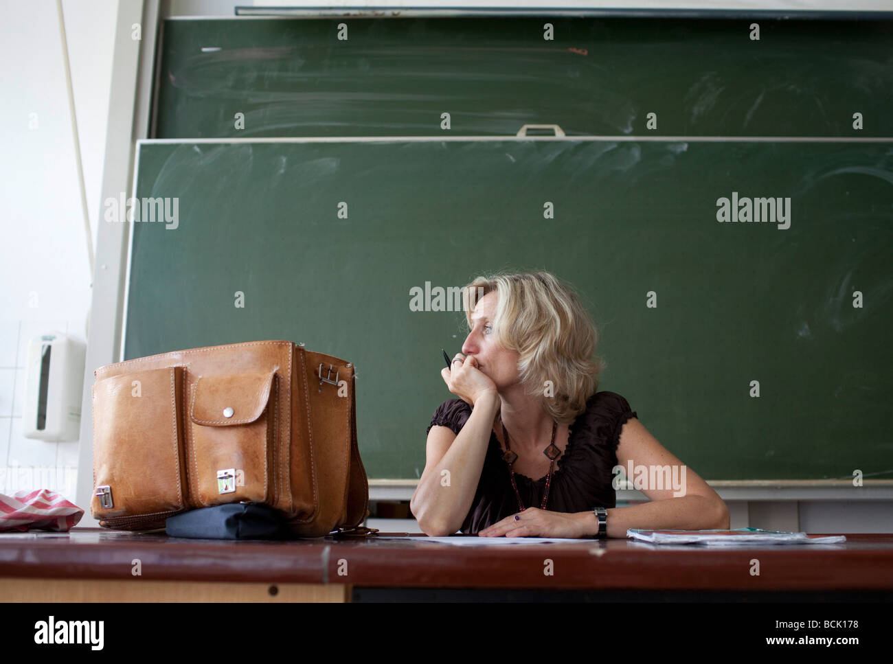 Lehrer-Kennzeichnung-Assignments Stockfoto