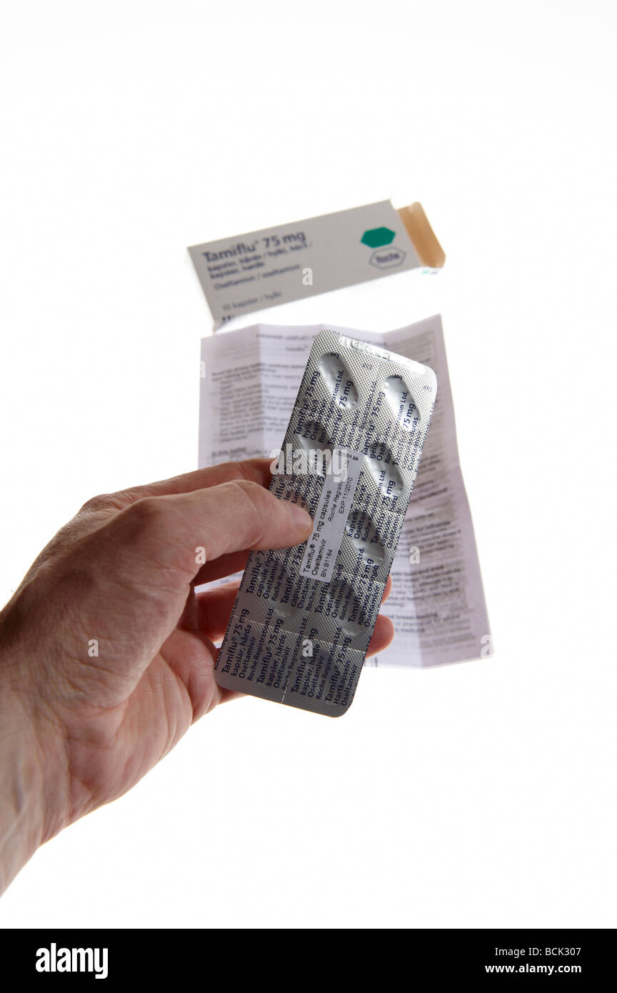 Tamiflu Schweinegrippe Fieber Drogen Kontrollen Neuraminidasehemmer Oseltamivir oralen Gebrauch Stockfoto