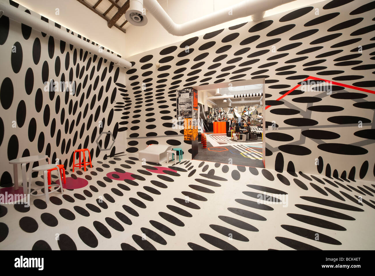 Venedig Biennale 2009 Giardini Café Op Kunstausstellung Stockfoto