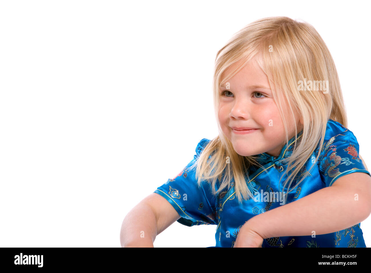 Cute wenig vierjähriger auf weißem Hintergrund Stockfoto