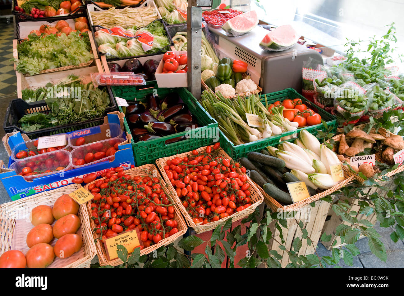 Obst und Gemüse laden in Lugano, Schweiz Stockfoto