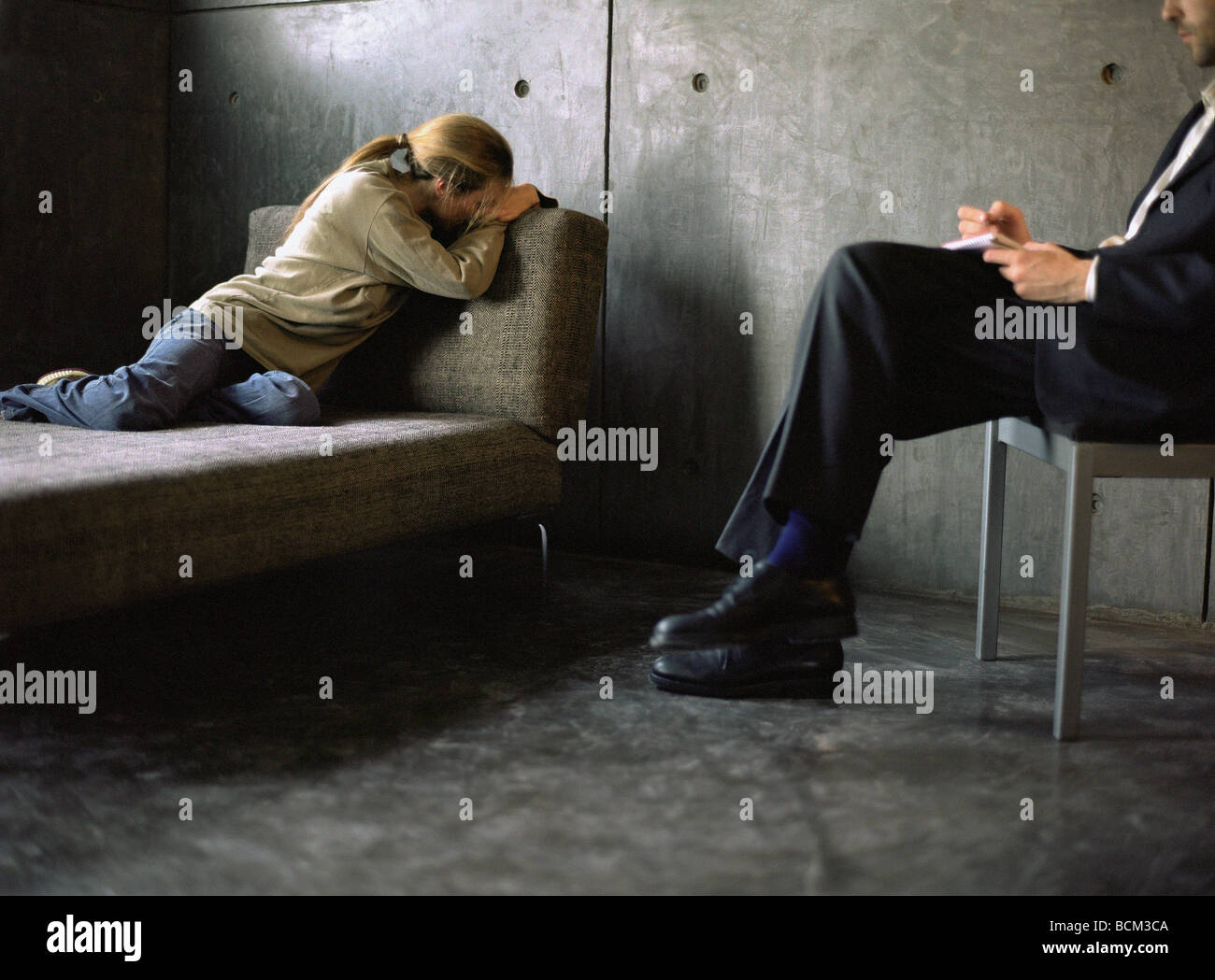 Couch Der Psychiater Stockfotos Und Bilder Kaufen Alamy