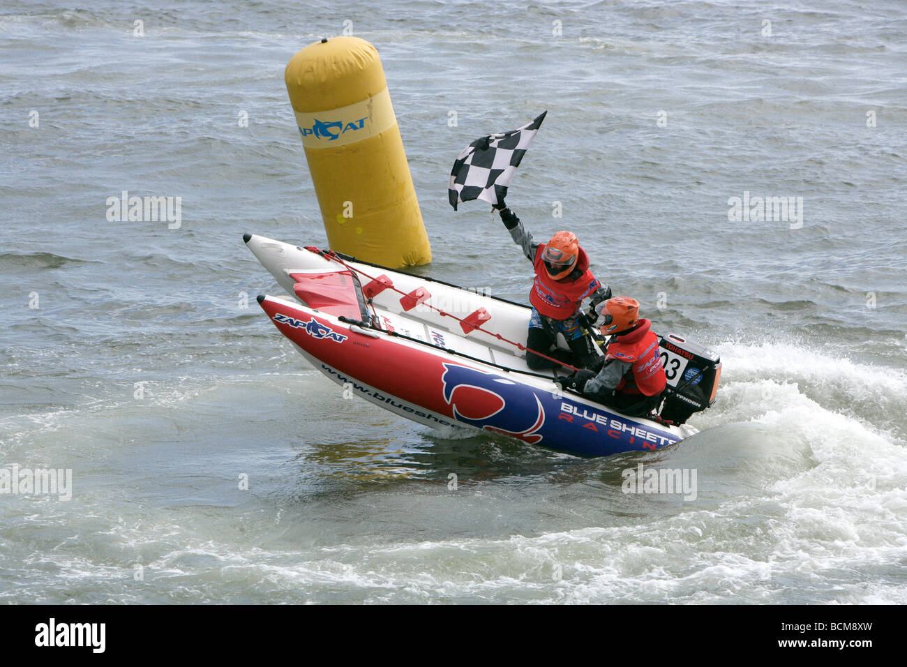 Zapcat Thundercat Motorboot Rennen. Plymouth Sound. Juli 2009 Blue Sheets I. craig davis, raubt martin Stockfoto