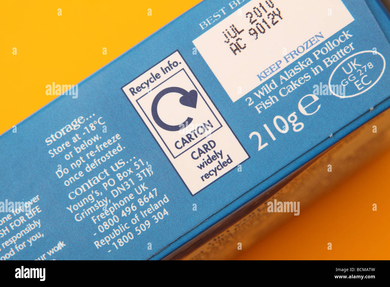 Tiefkühlkost-Karton-Paket mit recycling Anleitung für Verbraucherinformation Stockfoto