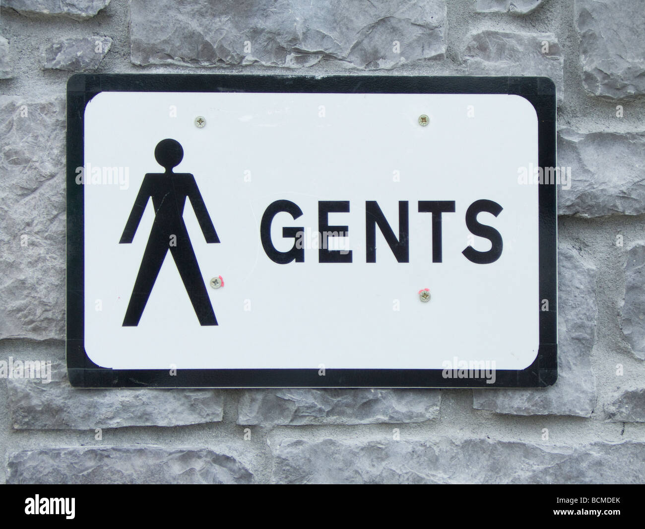 Ein Zeichen für ein öffentliches WC Herren (Herren) Stockfoto