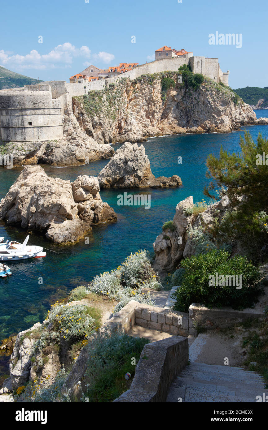Die mittelalterlichen Stadtmauern von Dubrovnik - Kroatien. Stockfoto