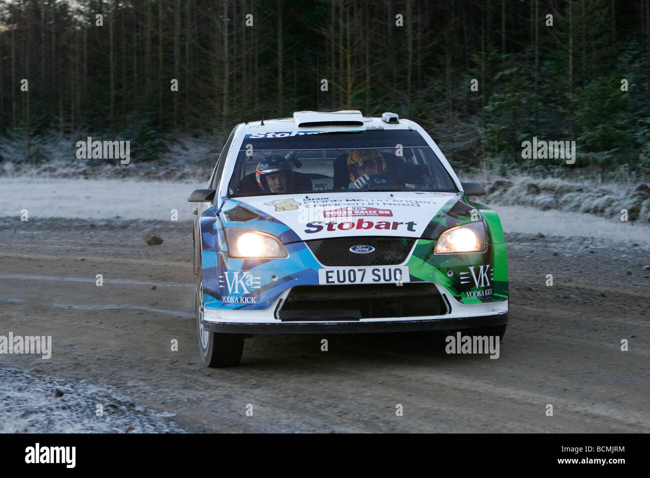 Valentino Rossi tauscht seinen Motor GP-Maschine für den Geländewagen Ford Focus RS WRC in der 2008 Wales Rallye GB konkurrieren Stockfoto