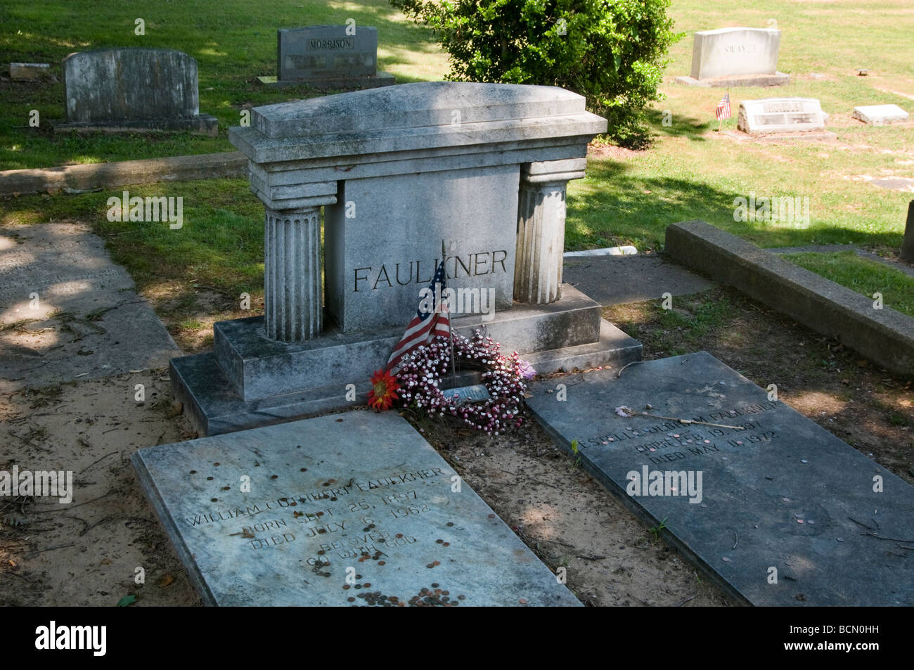 Das Grab von William Faulkner, Oxford, Mississippi, USA Stockfoto