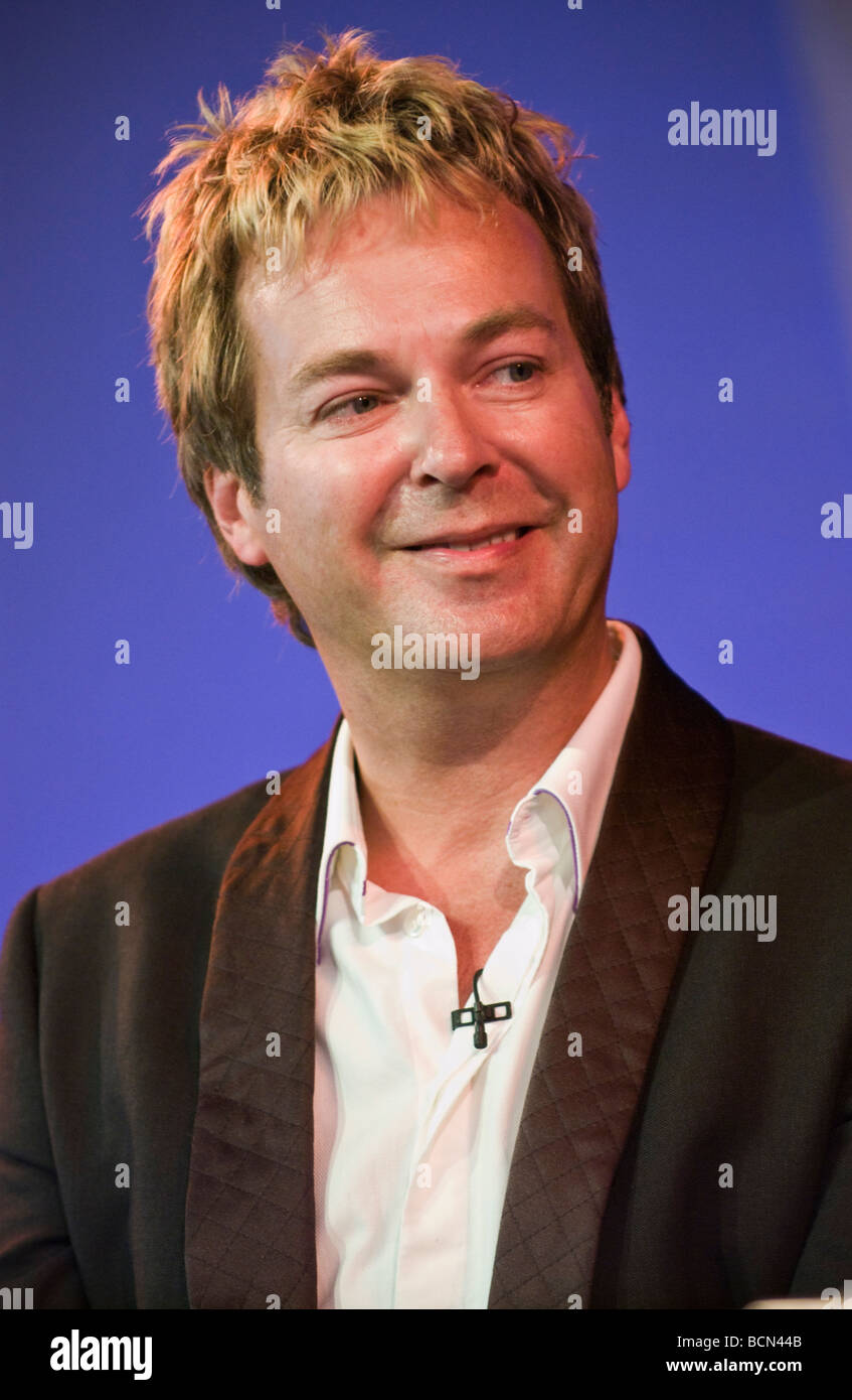 Julian Clary, englischer Komiker und Schriftsteller abgebildet Hay Festival 2009 Stockfoto