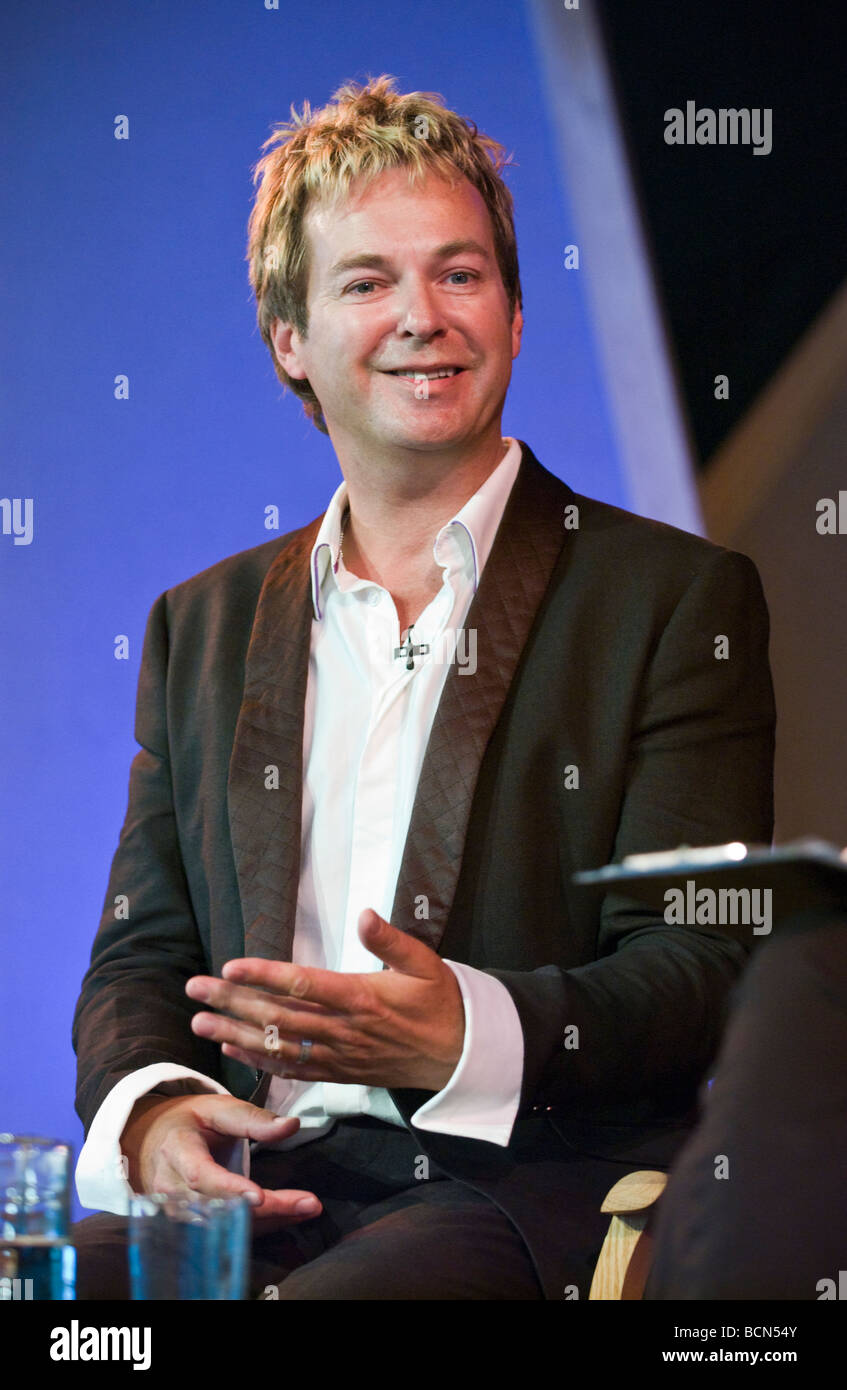 Julian Clary, englischer Komiker und Schriftsteller abgebildet Hay Festival 2009 Stockfoto