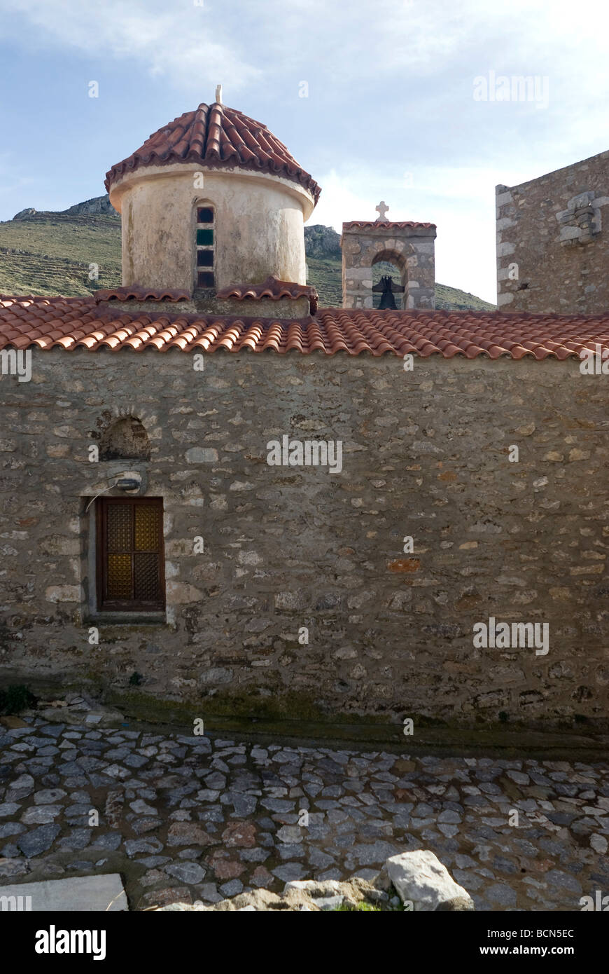 Detail einer Kirche in Vathia. Stockfoto