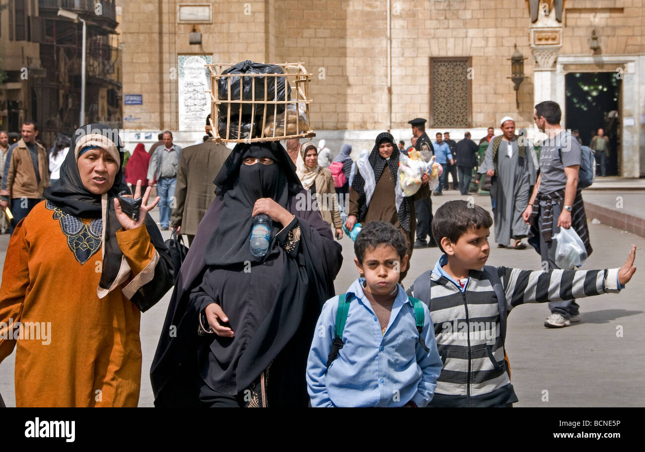 Khan el Khalili islamischen Kairo Ägypten Basar Souk Souk stammt aus dem Jahre 1382 Emir Djaharks-el-Khalili-Karawanserei Stockfoto