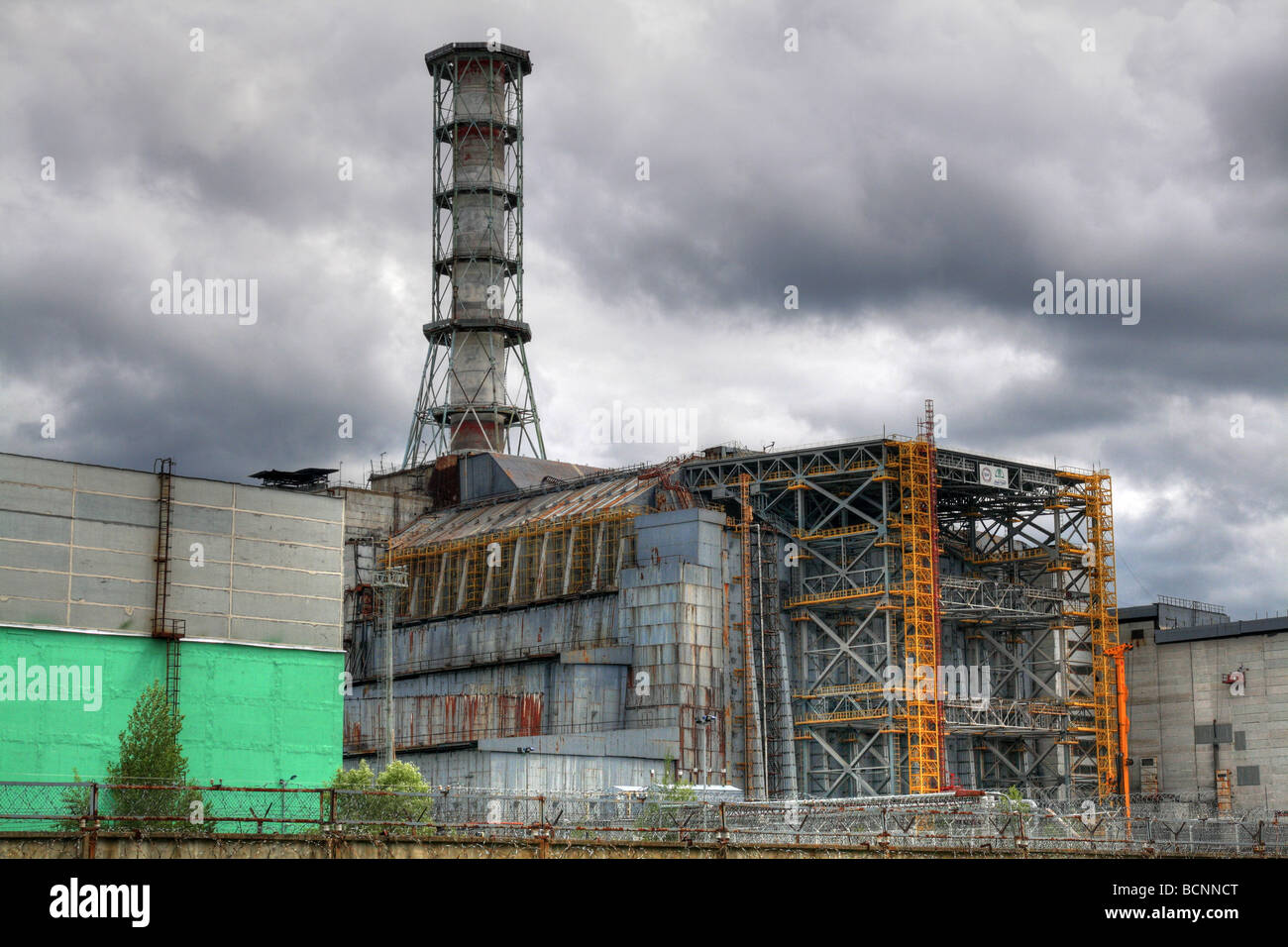 Atomreaktor in Tschernobyl. Sarkophag von Tschernobyl. Stockfoto
