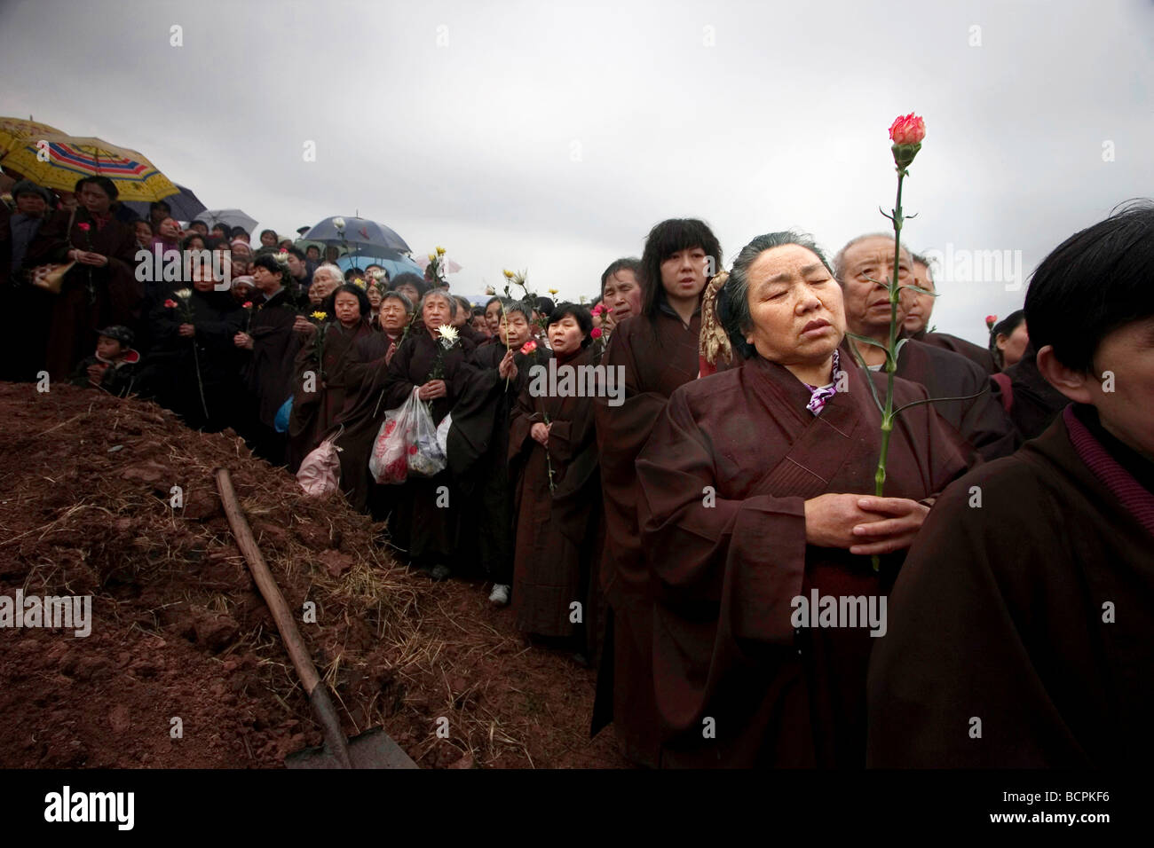 Buddhistische Beerdigung Stockfotos und -bilder Kaufen - Alamy