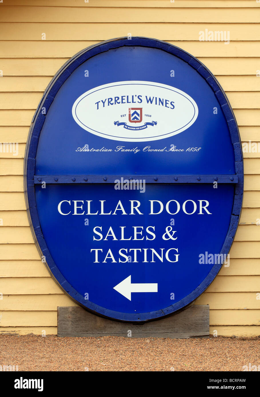 Keller-Türschild bei Tyrrells Wines, Hunter Valley, Australien Stockfoto