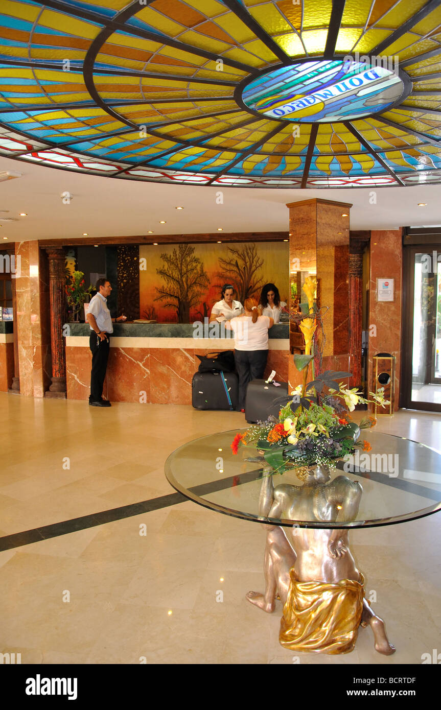 Rezeption, Sol Don Marco Hotel Torremolinos, Costa Del Sol, Provinz Malaga, Andalusien, Spanien Stockfoto