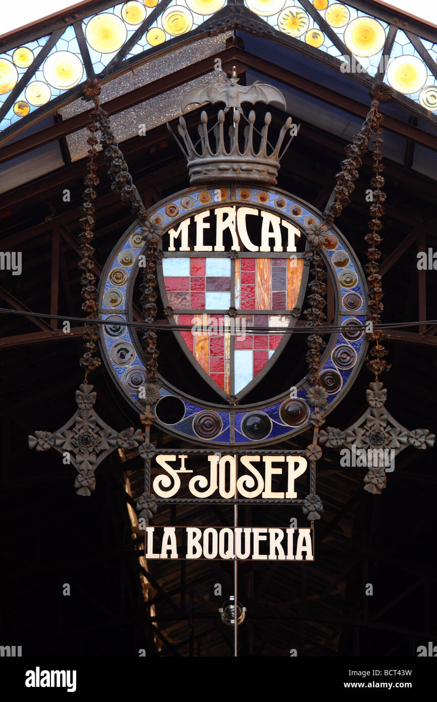 Crest La Boqueria Mercat St. Josep Barcelona Catalunya Spanien Stockfoto Crest La Boqueria Mercat St. Josep Barcelona Catalunya Spanien Stockfoto