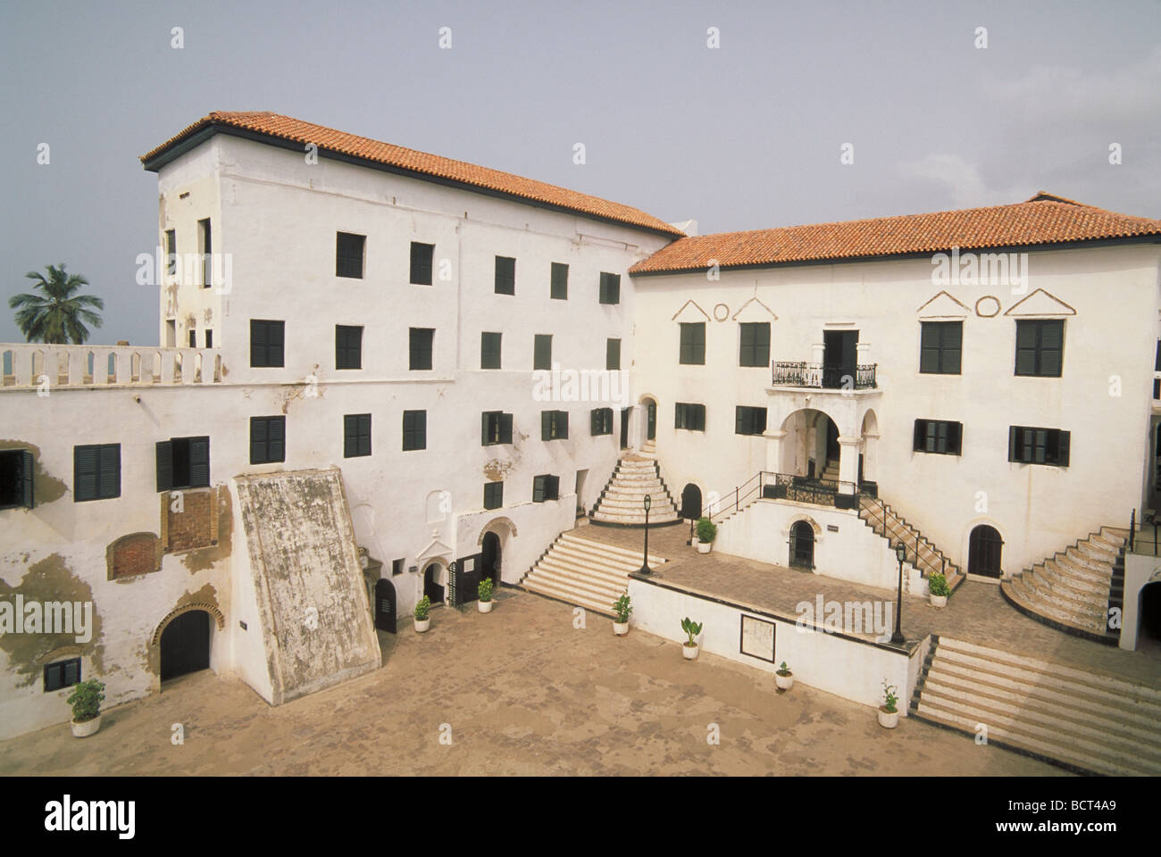 Elk151 1598 Ghana Elmina Elmina Castle Slave 1482 1806 Schlosshof Stockfoto