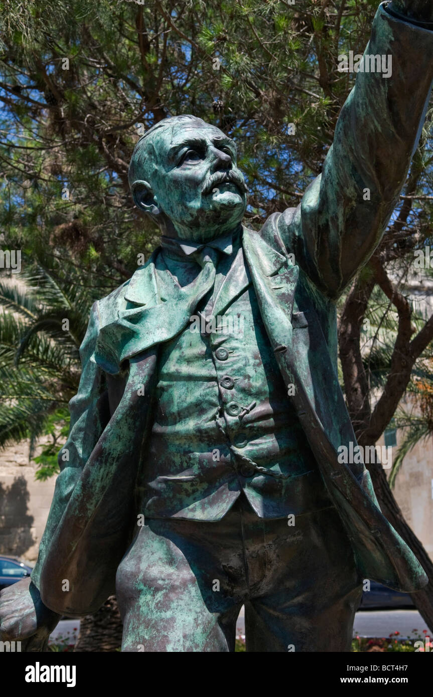 Statue von Manwel Dimech Valletta Malta Stockfoto