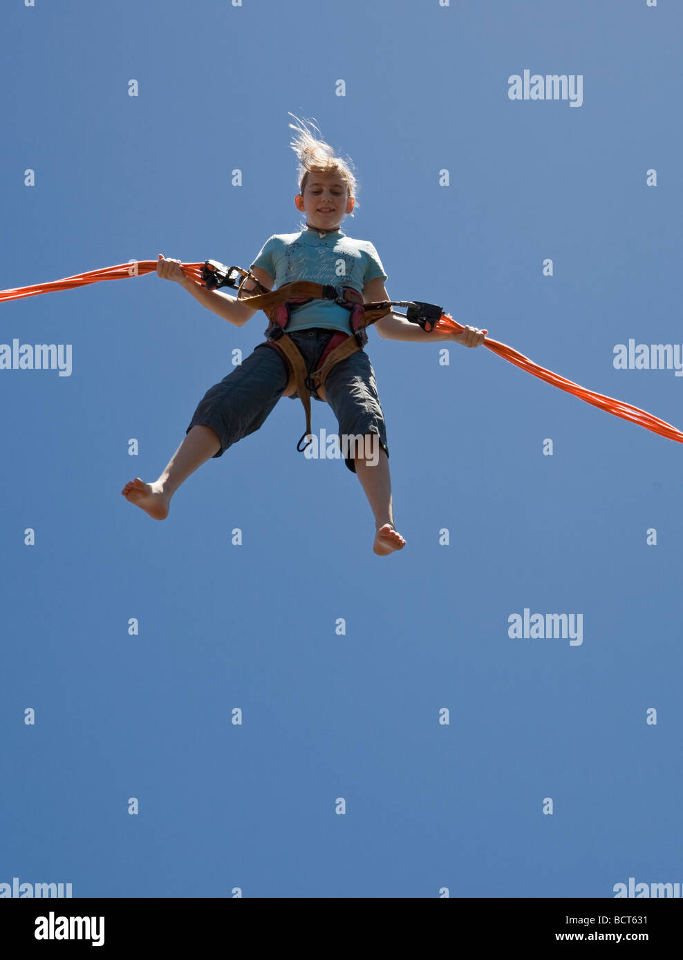 Bungee fun -Fotos und -Bildmaterial in hoher Auflösung – Alamy