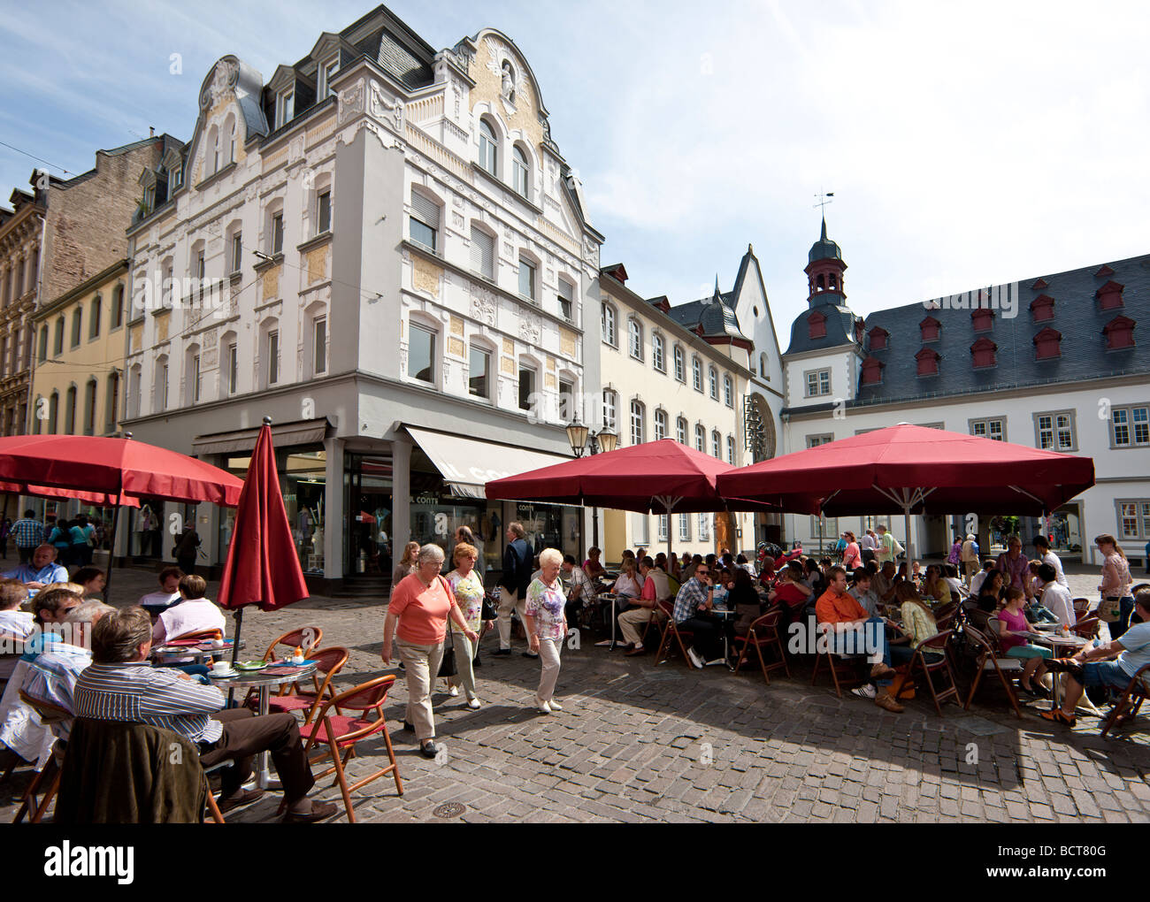 Koblenz old town square german -Fotos und -Bildmaterial in hoher